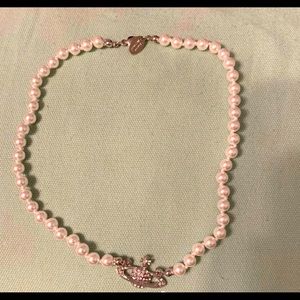 Planet pearl necklace